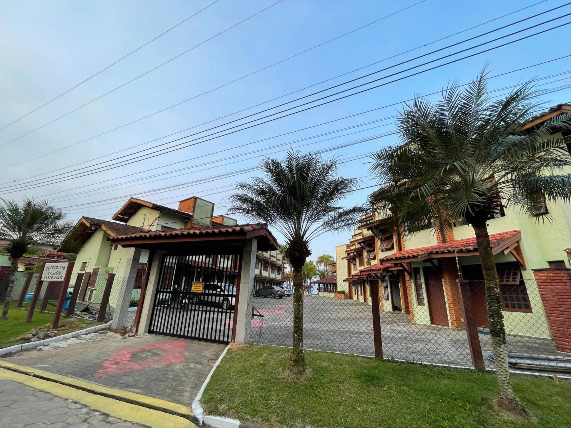Pe Na Areia Na Praia Das Toninhas - Villagio 24 Porto Feliz Ubatuba Eksteriør billede