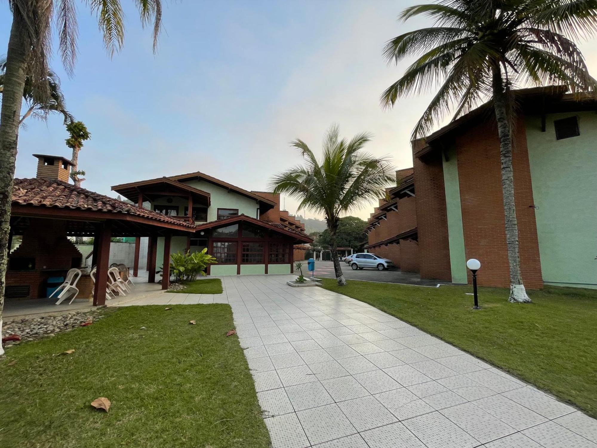 Pe Na Areia Na Praia Das Toninhas - Villagio 24 Porto Feliz Ubatuba Eksteriør billede